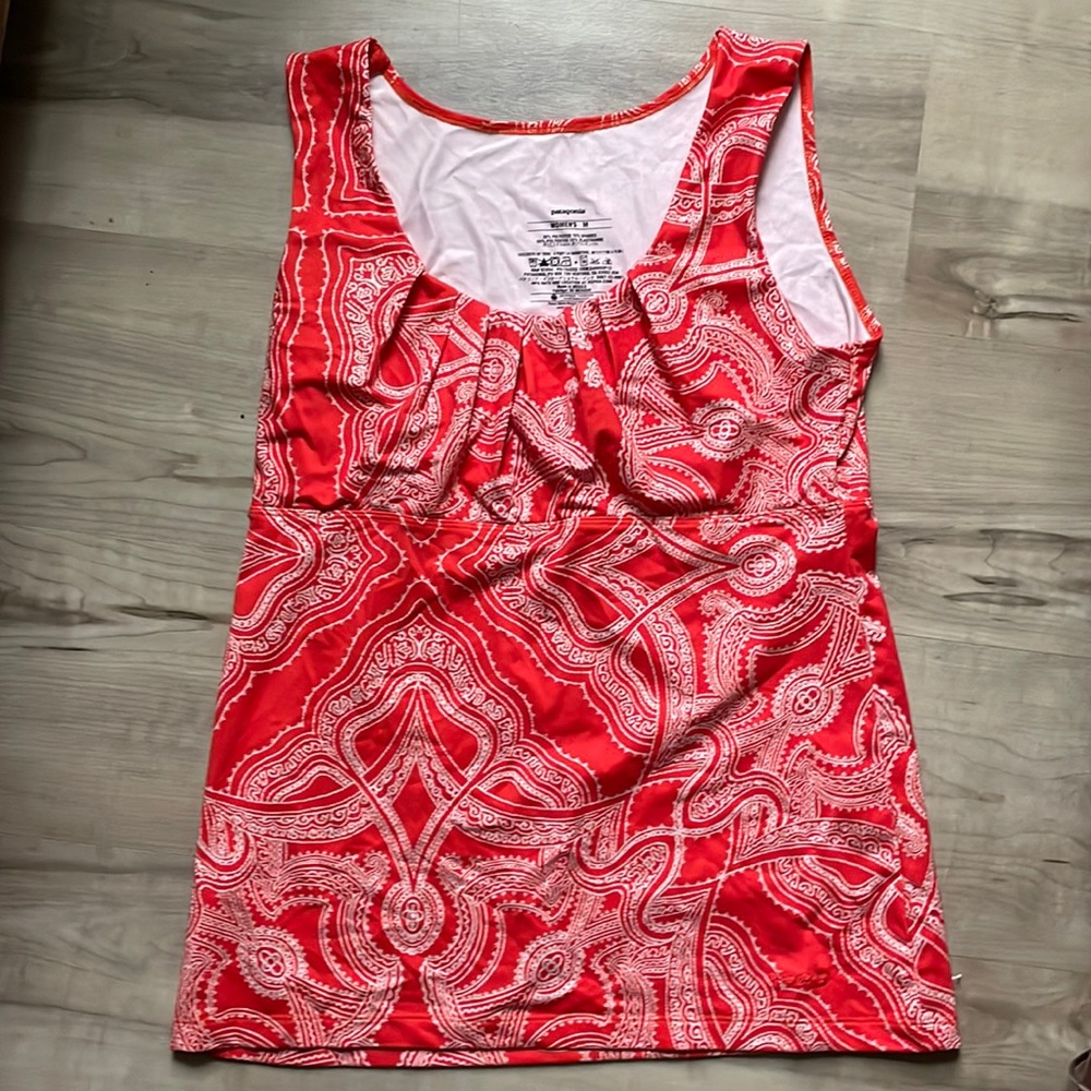 Patagonia medium top